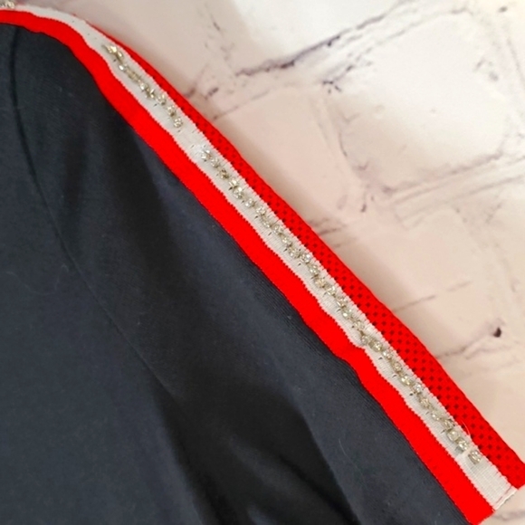 2018 Victoria's Secret PINK Sequin Rhinestone Black Red Tee Tshirt Size Small - Picture 8 of 14